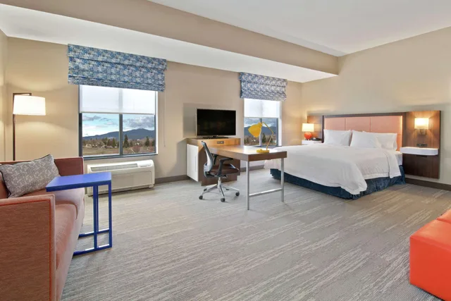 استوديو بسرير كينج، Hampton Inn & Suites Spokane Valley 1/3