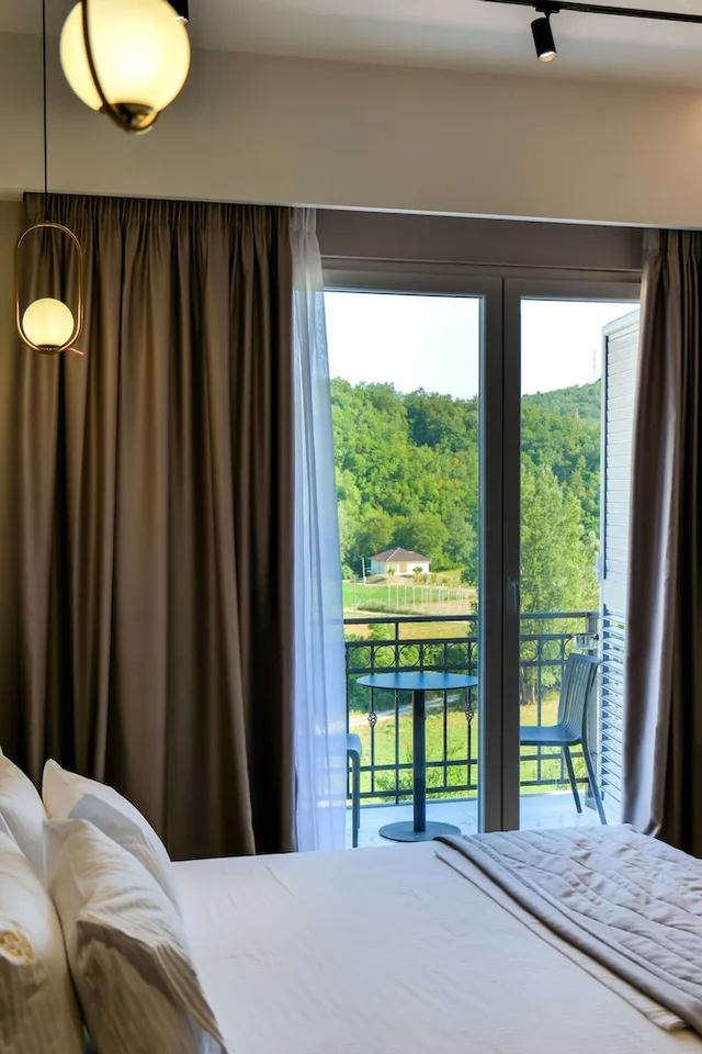 غرفة بسرير كينج بشرفة، Hotel Autostation 8/10
