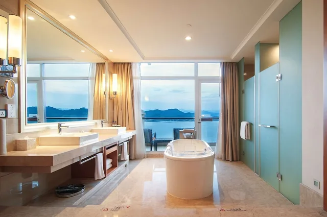 جناح ديلوكس بسرير كينج بإطلالة على البحيرة، Hilton Hangzhou Qiandao Lake Resort 5/6