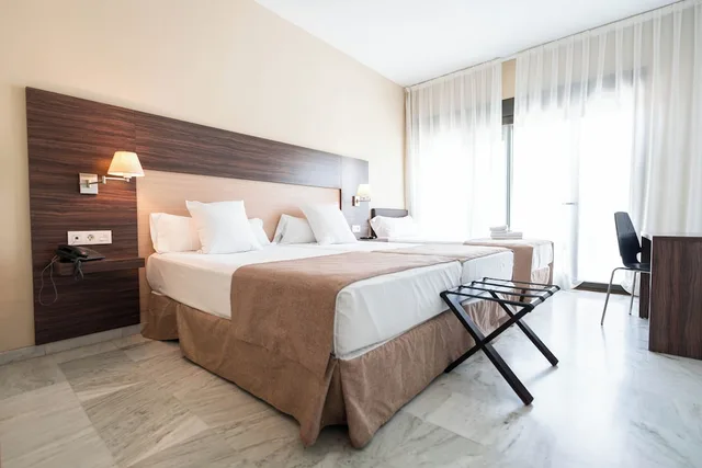 غرفة ثلاثية بثلاثة أسرّة، Hotel Finca Los Abetos 1/6
