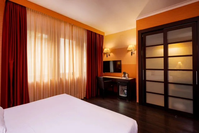 Junior Suite, King Bed, Sofa, Best Western Gorizia Palace Hotel 2/3