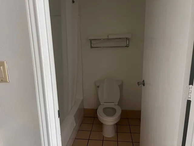 2 Full Beds Non-Smoking، Budget inn by Oyo San Augustine 9/9