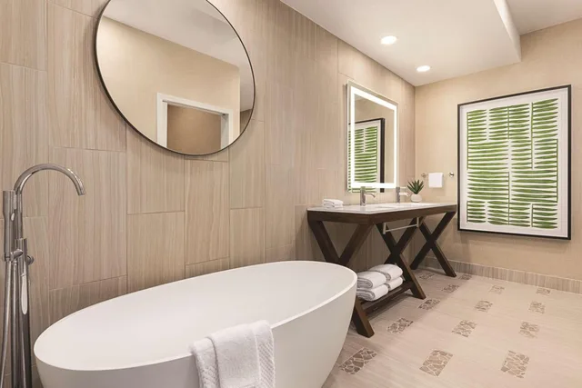 Presidential, Suite, Resort View، Zachari Dunes on Mandalay Beach, Curio Collection by Hilton 5/6