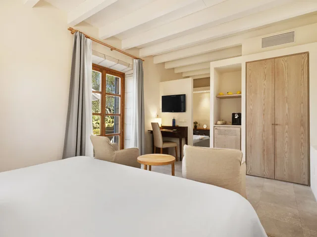 غرفة سوبيريور بسرير كينج، Son Penya Petit Hotel 1/3