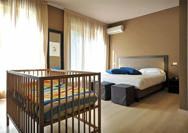 غرفة اقتصادية ثلاثية، M14 Hotel 3/4