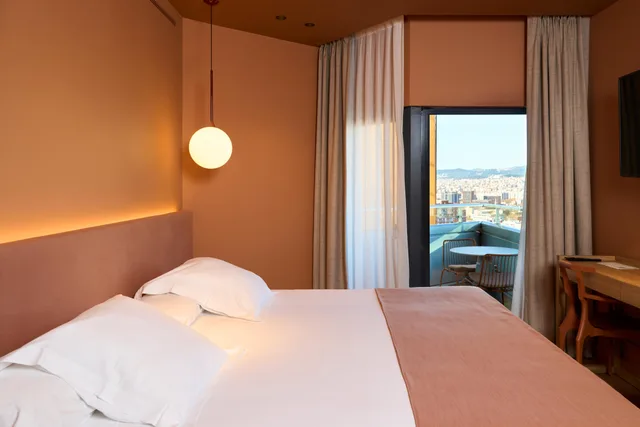 غرفة بشرفة مفردة بسرير مزدوج، Barcelona Princess 1/4