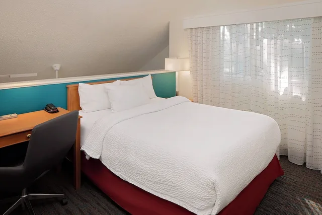 جناح بسريرين مزدوجين بغرفتي نوم، Residence Inn by Marriott Binghamton 2/3