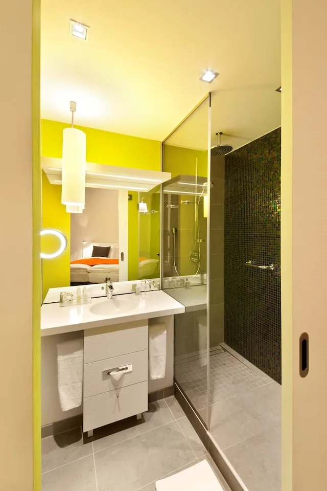غرفة بريميوم بسرير كوين، Hotel Indigo Berlin Ku Damm 5/8