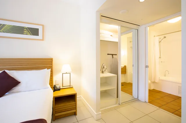 غرفة قياسية بسرير مزدوج، Novotel Sunshine Coast Resort 3/4