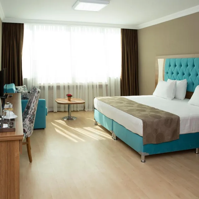 Deluxe, Double Bed, Golden Lounge Hotel 6/10