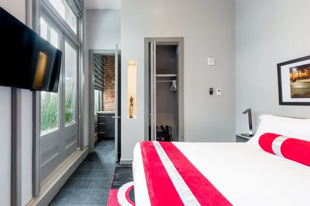 4 Bedrooms, Superior, Suite, 2 King Beds, 2 Queen Beds, Sofa, Pool Access، The Natchez Vacation Rentals 2/10