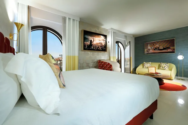 جناح استوديو بسرير كينج مع أريكة، Hard Rock Hotel Marbella 1/10