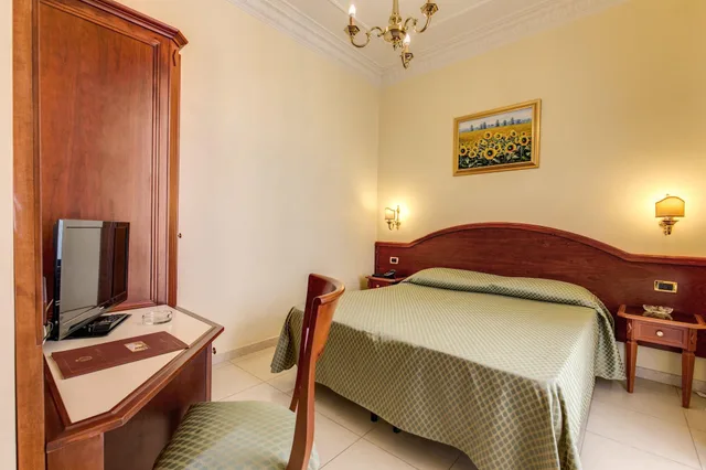 غرفة قياسية بسرير مزدوج، Hotel Contilia 5/7