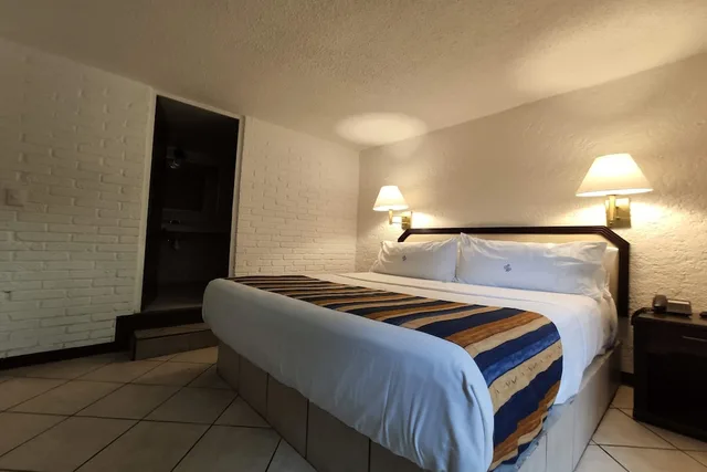 غرفة سوبيريور بسرير كينج، Collection O Hotel Del Portal, Puebla 6/9