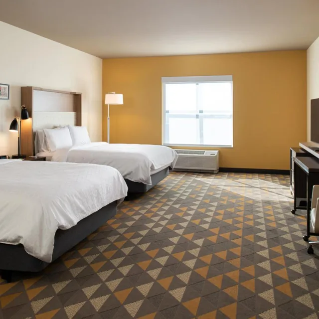 Standard, 2 Queen Beds, Bathtub, Accessible, Holiday Inn Suites Idaho Falls 6/9