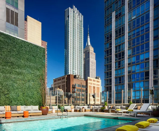 غرفة قياسية، Royalton Park Avenue 1/2