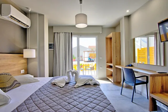 غرفة كومفورت بسرير مزدوج أو سريرين منفصلين، Exotica Hotel and Spa by Zante Plaza 3/6