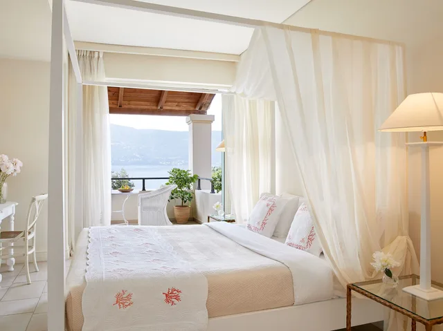 Deluxe, Bungalow, 1 Double and 1 Single Bed, Lateral Side Sea View، Grecotel Eva Palace 1/3
