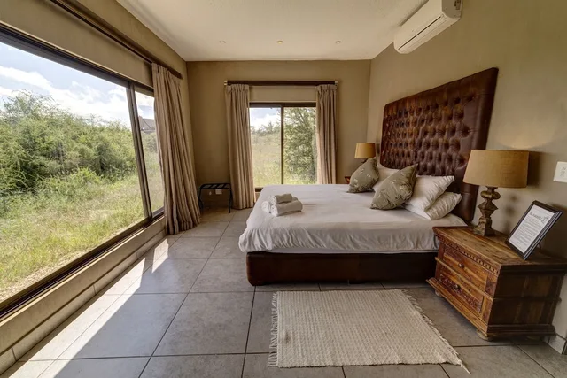 Family, 6 Beds, 2 Double Beds, Naankuse Lodge 3/8