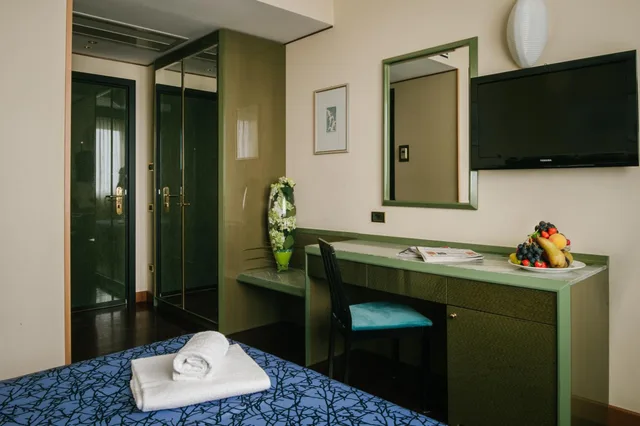 غرفة اقتصادية بسرير مزدوج، Hotel Royal 4/7