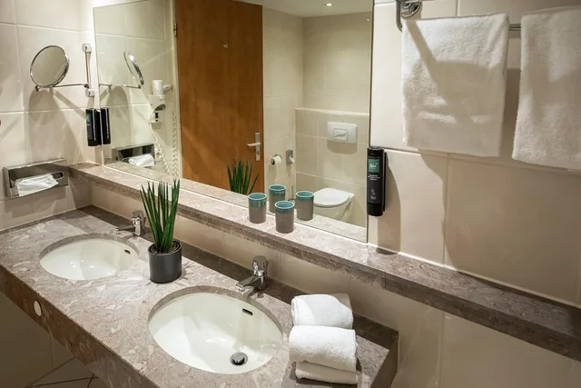 غرفة سوبيريور ثلاثية، ACHAT Hotel Braunschweig 4/6