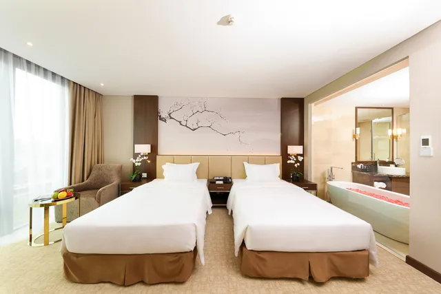 Deluxe, Double or Twin Bed, Grand Vista Hanoi 1/6
