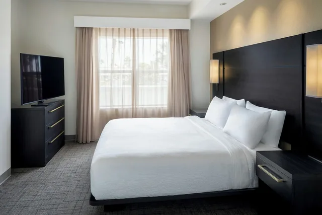 جناح بسريرين مزدوجين بغرفتي نوم، Residence Inn Melbourne 4/10