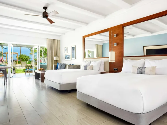 Deluxe, King Bed, Partial Ocean View, Grand Tower, Fairmont El San Juan Hotel 3/10