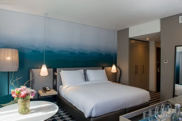 Executive, King Bed, Pullman Cape Town City Centre 6/10