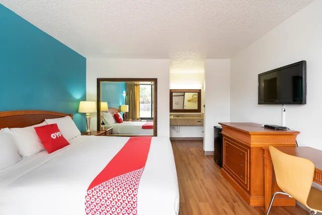 غرفة بسرير كينج للمدخنين، Hotel Bossier City LA Red River 1/4