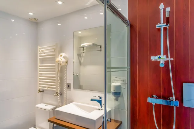 غرفة اقتصادية بسرير مزدوج، Apolonia Hotel 4/7