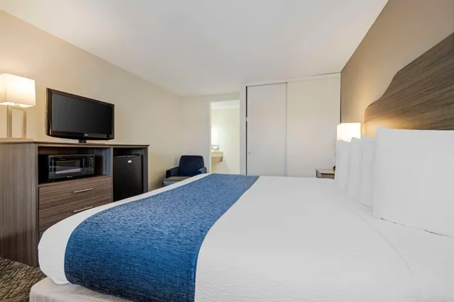 غرفة بسرير مزدوج لذوي الإعاقة، Best Western Santee Lodge 2/3