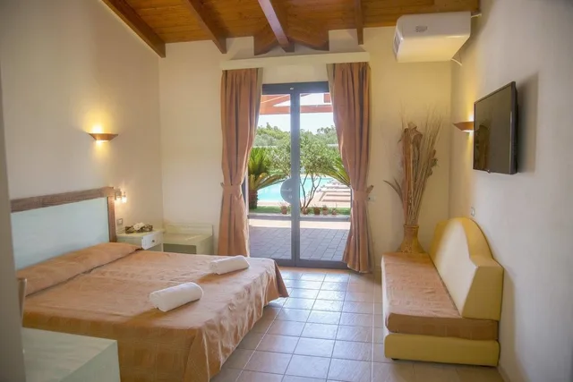 غرفة قياسية ثلاثية بسرير مزدوج وسرير فردي، Villa Barbarina Nature Resort 5/10