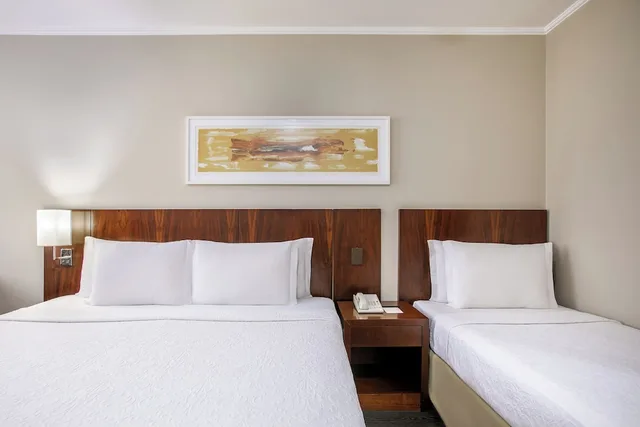 Superior, Triple, 1 King and 1 Single Beds, Sao Paulo Nacoes Unidas Affiliated by Melia 2/4
