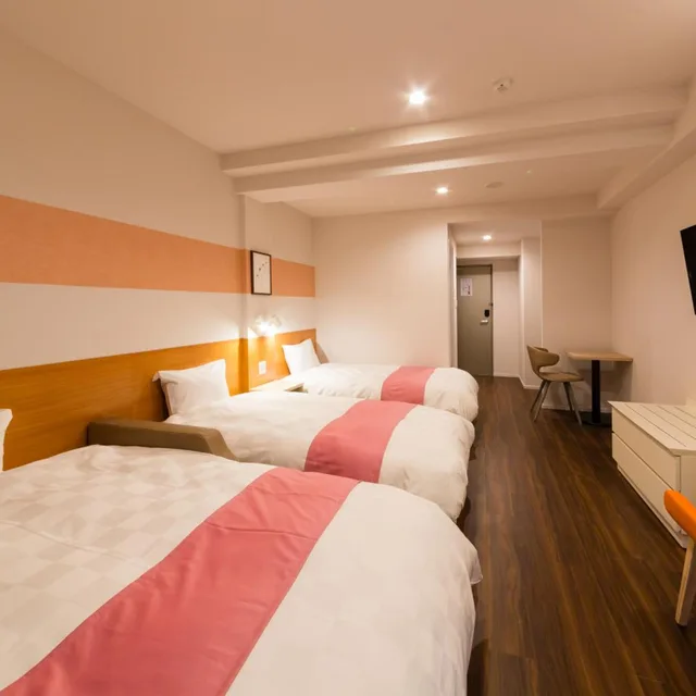 Superior, Twin Beds, Sofa, Sarasa Hotel Namba 6/10
