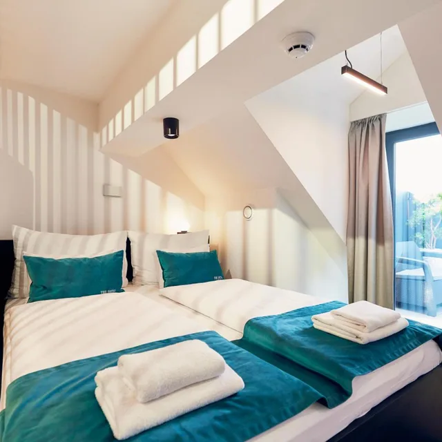 غرفة بسرير مزدوج بشرفة، The Hotel Ljubljana 2/5