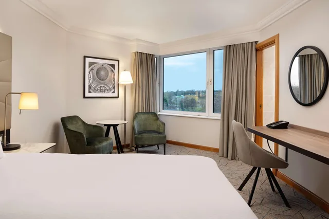 شقة، Hilton Birmingham Metropole 2/3
