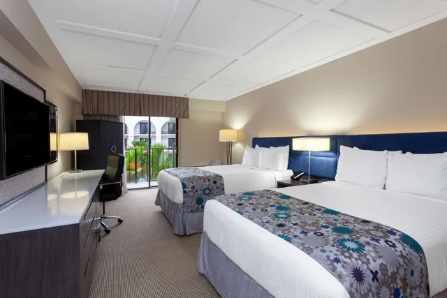 غرفة رباعية بإطلالة على المسبح، Wyndham Boca Raton 3/5