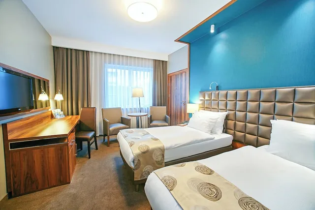 غرفة قياسية بسريرين منفصلين، Holiday Inn Krakow City Center 1/6