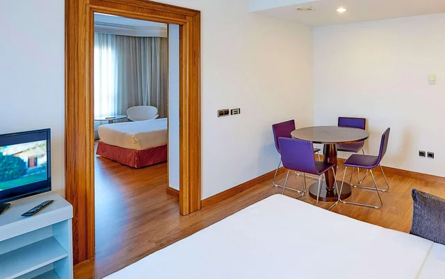 غرفة عائلية، Hotel Vigo Los Galeones Affiliated By Melia 2/3