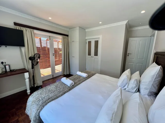 Room, Twin Beds, Terrace, Goblin S Mead 4/10