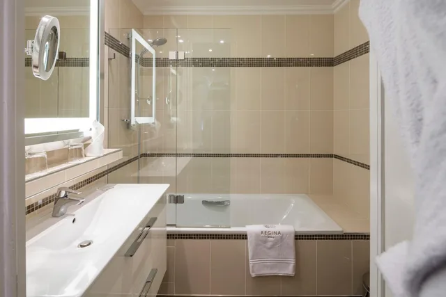 غرفة ديلوكس، Hotel Regina Louvre 5/8
