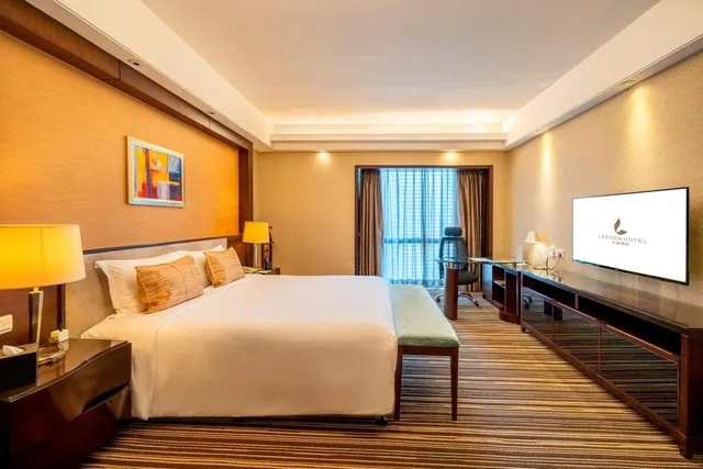جناح بسرير كوين، Leeden Hotel Guangzhou 1/6