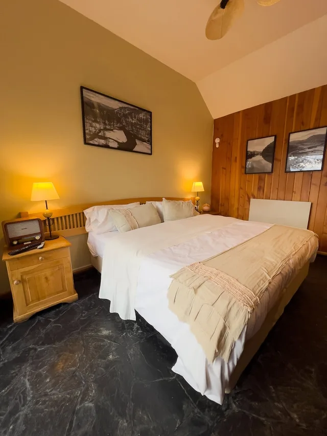 غرفة قياسية بسريرين منفصلين بإطلالة على البحيرة، Arrayan Lake View Mountain Lodge & Casa De Te Arra 7/10
