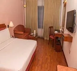 غرفة كلوب بريميوم، The Chancery 1/2