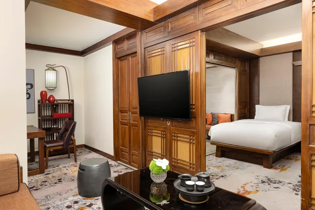 Junior Suite, Single Bed, Club Lounge Access, INTERCONTINENTAL LIJIANG ANCIENT TOWN RESORT 8/8