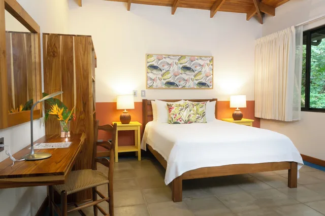 Luxury, Suite, 1 Queen and 1 Single Bed, Garden View, Olas Verdes Hotel 1/2