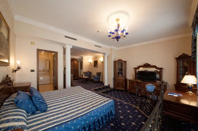 استوديو بسرير مزدوج، Grand Hotel London 2/3