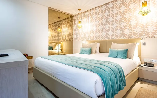 جناح جونيور بسرير كينج بإطلالة على المسبح بجاكوزي، Medina Gardens - Adult only 3/6