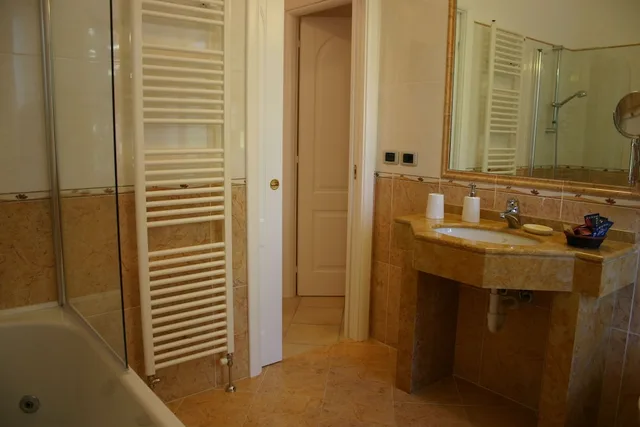 Standard, Single, Double Bed, La Riserva Di Castel D'appio 9/9